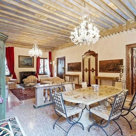Doge Palace Luxury Apartment - Cannaregio Венеция Экстерьер фото